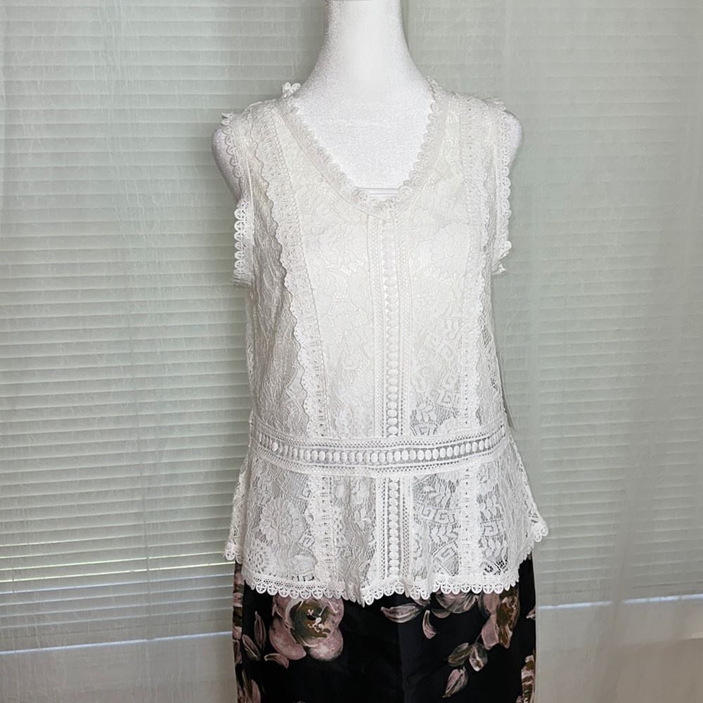 Stitch Fix S hazel White Daiana Lace Crochet Overlay Sleeves Peplum Blouse Cami